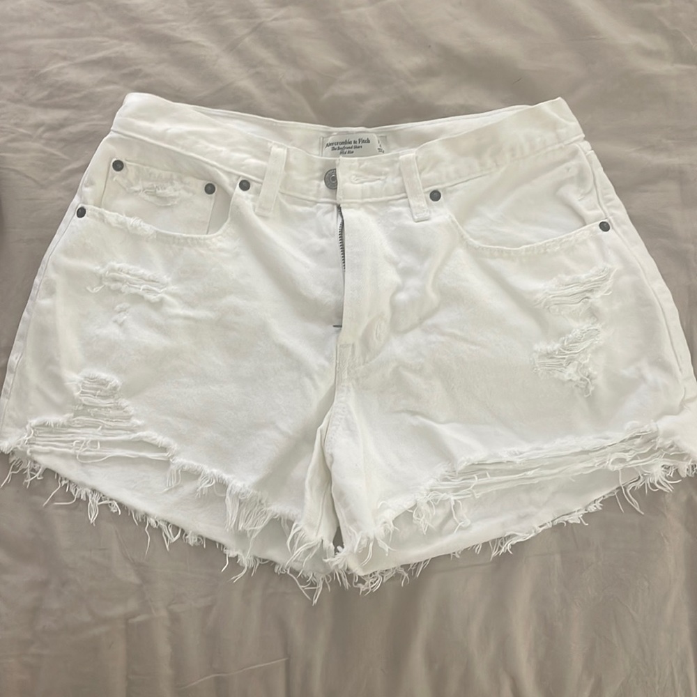 Abercrombie boyfriend short mid rise curve love